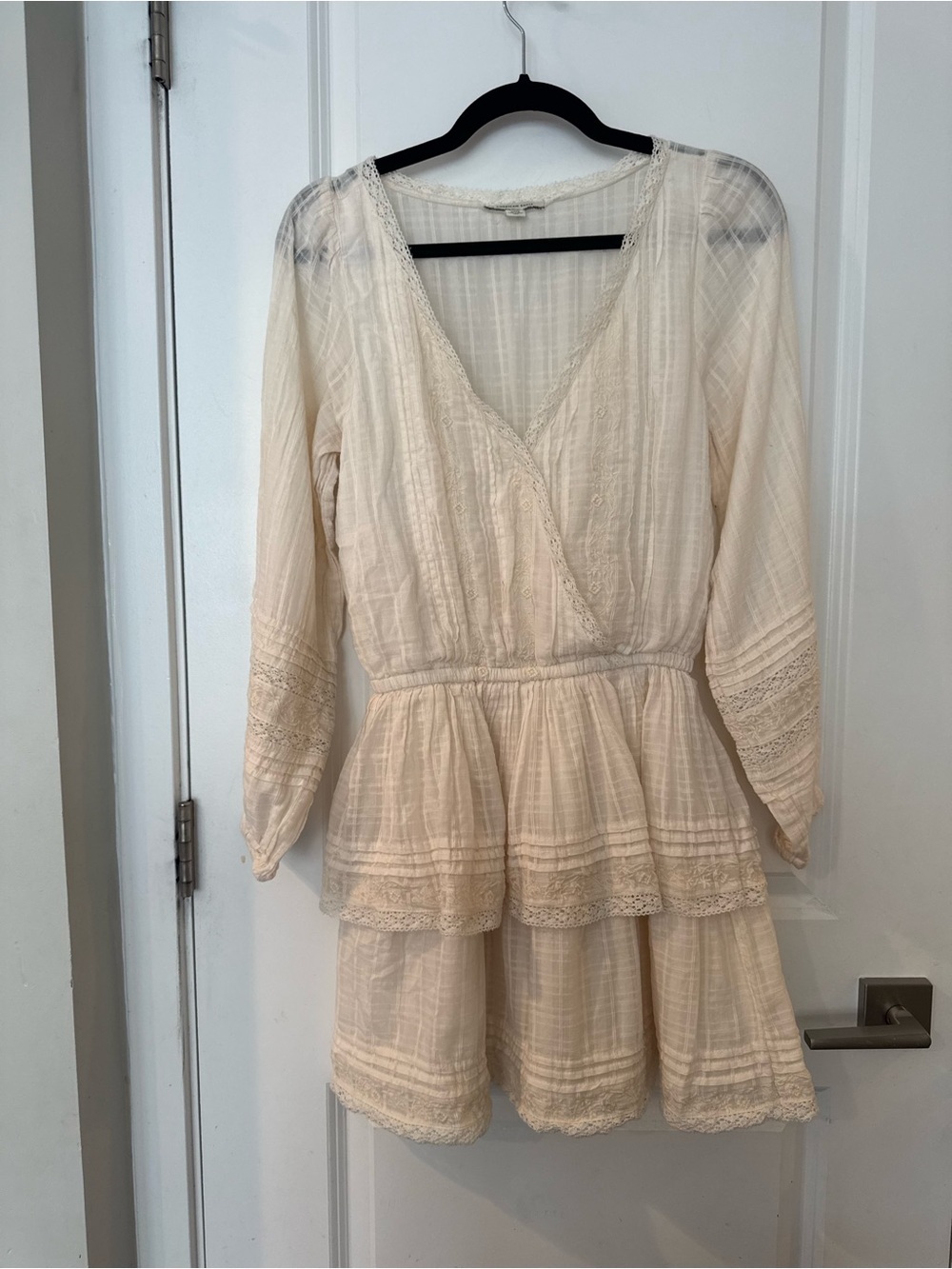Women’s American Eagle Dainty Cream Lace-Trim Ruffle Hem Dress